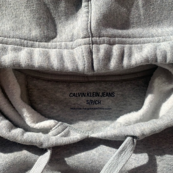 Calvin Klein Hoodie - Picture 3 of 4